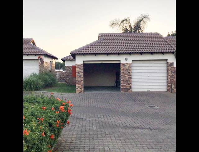 3 BEDROOM TOWNHOUSE TO LET IN MORELETA PARK